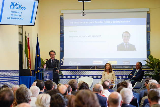 The Gaesco Forum on Key Infrastructure for the City is held in Seville. The Regional Minister of Public Works and Mobility for the Regional Government of Andalusia, Mario Munoz Atanet, speaks at the Gaesco Forum with the presentation Infrastructure for Seville: Challenges and Opportunities October 13, 2026, in Seville, Andalusia, Spain October 13, 2026 Seville, Andalusia, Spain Seville, Andalusia, Spain Spain  Copyright: xGogoxLobatox 7842136