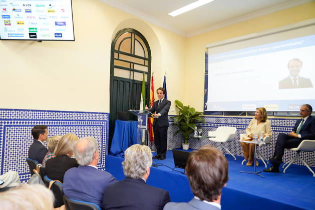 The Gaesco Forum on Key Infrastructure for the City is held in Seville. The Regional Minister of Public Works and Mobility for the Regional Government of Andalusia, Mario Munoz Atanet, speaks at the Gaesco Forum with the presentation Infrastructure for Seville: Challenges and Opportunities October 13, 2026, in Seville, Andalusia, Spain October 13, 2026 Seville, Andalusia, Spain Seville, Andalusia, Spain Spain  Copyright: xGogoxLobatox 7842134