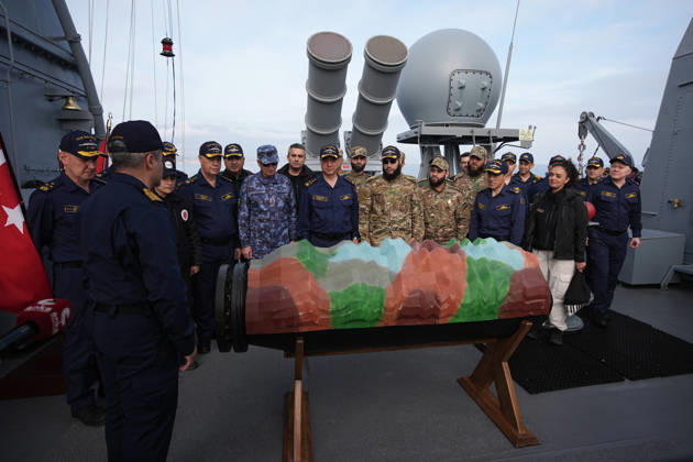 NUSRET-2026 Invitational Exercise continues in Turkiye s Izmir IZMIR, TURKIYE - OCTOBER 13: The MALAMAN bottom mine used in the NUSRET-2026 Invitation Exercise is presented to participants during Distinguished Observer Day activities off the coast of Foca, Izmir, Turkiye, on October 13, 2026. Hosted by Turkiye and conducted by the Turkish Naval Forces Mine Fleet Command, the exercise involves naval and air assets from NATO and Turkiye, as well as the Turkish Coast Guard, with observers from various countries. Mahmut Serdar Alakus Anadolu Izmir Turkey. Editorial use only. Please get in touch for any other usage.  Copyright: x2026xAnadoluxMahmutxSerdarxAlakusx