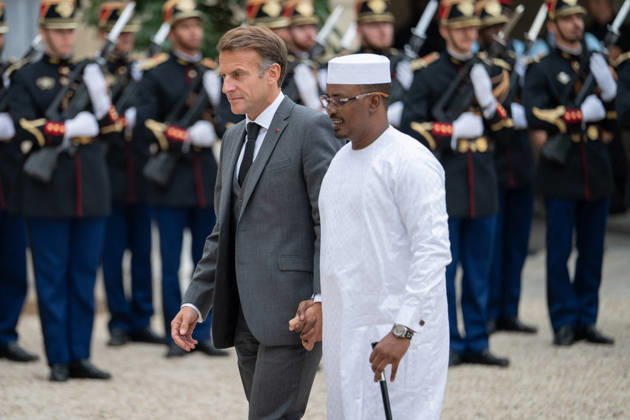 Emmanuel Macron Welcomes Chad President Mahamat Idriss Deby Itno - Paris French President Emmanuel Macron welcomes (Tchad) Chad s President Mahamat Idriss Deby Itno at the Elysee Presidential Palace in Paris on October 13, 2026. French President Emmanuel Macron hosts Chadian counterpart Mahamat Idriss Deby Itno in Paris as the two rebuild ties nearly two years after N Djamena ordered French forces off its soil, officials said. Photo by Alexis Jumeau ABACAPRESS.COM Paris France  Copyright: xJumeauxAlexis ABACAx