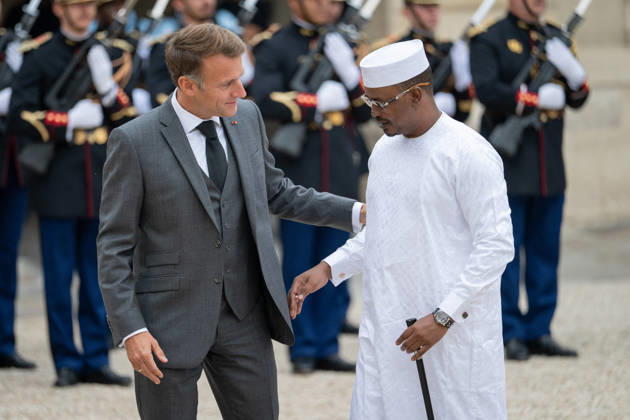 Emmanuel Macron Welcomes Chad President Mahamat Idriss Deby Itno - Paris French President Emmanuel Macron welcomes (Tchad) Chad s President Mahamat Idriss Deby Itno at the Elysee Presidential Palace in Paris on October 13, 2026. French President Emmanuel Macron hosts Chadian counterpart Mahamat Idriss Deby Itno in Paris as the two rebuild ties nearly two years after N Djamena ordered French forces off its soil, officials said. Photo by Alexis Jumeau ABACAPRESS.COM Paris France  Copyright: xJumeauxAlexis ABACAx
