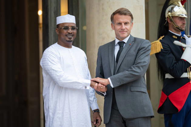 Emmanuel Macron Welcomes Chad President Mahamat Idriss Deby Itno - Paris French President Emmanuel Macron welcomes (Tchad) Chad s President Mahamat Idriss Deby Itno at the Elysee Presidential Palace in Paris on October 13, 2026. French President Emmanuel Macron hosts Chadian counterpart Mahamat Idriss Deby Itno in Paris as the two rebuild ties nearly two years after N Djamena ordered French forces off its soil, officials said. Photo by Alexis Jumeau ABACAPRESS.COM Paris France  Copyright: xJumeauxAlexis ABACAx