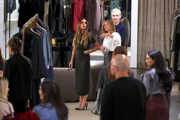 Victoria Beckham out in New York Designer Victoria Beckham is visiting her new store on Mercer Street in Soho, New York on October 13, 2026. Photo by Dylan Travis ABACAPRESS.COM New York NY  Copyright: xDylanxTravis ABACAx