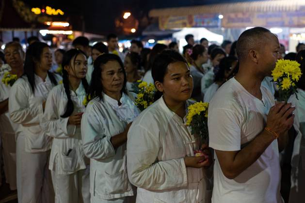 October 13, 2026, Trang, Thailand: Devotees pray at the Chinese shrine during the Vegetarian Festival..The annual Vegetarian Festival is held in Bangkok and many parts of southern Thailand, including Trang, Phatthalung, and Phuket, where worshippers refrain from eating animal products over the nine days, coinciding with the celebration of the Nine Emperor Gods. Trang Thailand  - ZUMAs197 20261013_aaa_s197_184 Copyright: xPeeraponxBoonyakiatx