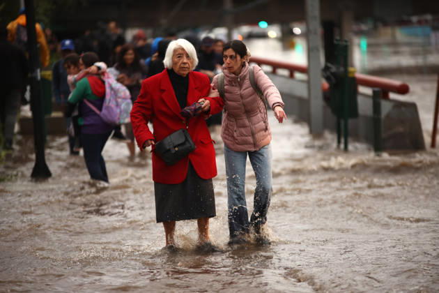 Santiago, October 13, 2026 Flooding in the Nuble subway underpass following this afternoon s thunderstorm in the Metropolitan Region Claudio Caceres Aton Chile, Santiago, Chile Aton 1199610  Copyright: CLAUDIOxCACERES ATONxCHILE