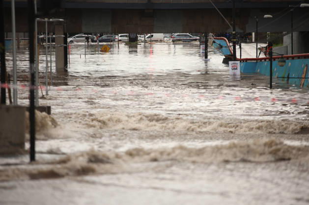 Santiago, October 13, 2026 Flooding in the Nuble subway underpass following this afternoon s thunderstorm in the Metropolitan Region Claudio Caceres Aton Chile, Santiago, Chile Aton 1199619  Copyright: CLAUDIOxCACERES ATONxCHILE