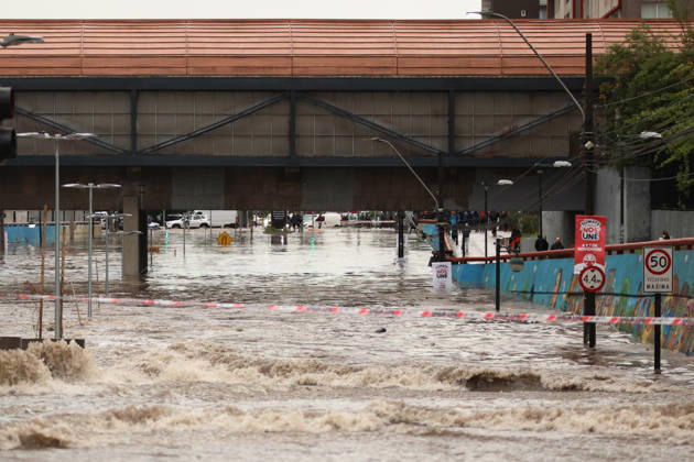 Santiago, October 13, 2026 Flooding in the Nuble subway underpass following this afternoon s thunderstorm in the Metropolitan Region Claudio Caceres Aton Chile, Santiago, Chile Aton 1199614  Copyright: CLAUDIOxCACERES ATONxCHILE