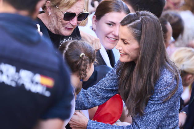 Spanish royals Visit to the Vicente Aleixandre nursery and primary school Queen Letizia of Spain visit to the Vicente Aleixandre nursery and primary school on October 13, 2026 in Ceuta, Spain King Felipe VI™s first visit to Ceuta as King, a city Spanish since the 17th century and claimed by Morocco, comes after this summer™s migration crisis. The previous royal visit, by Juan Carlos I and Queen Sofia in 2007, led Morocco to recall its ambassador. Photo by IMAGO MPG Ceuta Vicente Aleixandre nursery and primary school Ceuta Spain Copyright: xMPGx
