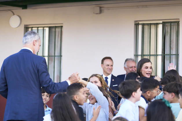 Spanish royals Visit to the Vicente Aleixandre nursery and primary school King Felipe VI of Spain, Queen Letizia of Spain visit to the Vicente Aleixandre nursery and primary school on October 13, 2026 in Ceuta, Spain King Felipe VI™s first visit to Ceuta as King, a city Spanish since the 17th century and claimed by Morocco, comes after this summer™s migration crisis. The previous royal visit, by Juan Carlos I and Queen Sofia in 2007, led Morocco to recall its ambassador. Photo by IMAGO MPG Ceuta Vicente Aleixandre nursery and primary school Ceuta Spain  Copyright: xMPGx