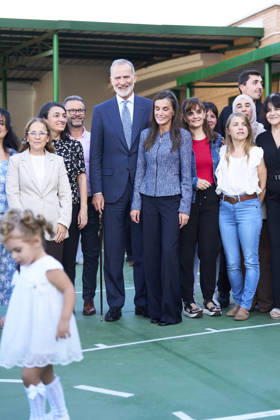 Spanish royals Visit to the Vicente Aleixandre nursery and primary school King Felipe VI of Spain, Queen Letizia of Spain visit to the Vicente Aleixandre nursery and primary school on October 13, 2026 in Ceuta, Spain King Felipe VI™s first visit to Ceuta as King, a city Spanish since the 17th century and claimed by Morocco, comes after this summer™s migration crisis. The previous royal visit, by Juan Carlos I and Queen Sofia in 2007, led Morocco to recall its ambassador. Photo by IMAGO MPG Ceuta Vicente Aleixandre nursery and primary school Ceuta Spain  Copyright: xMPGx