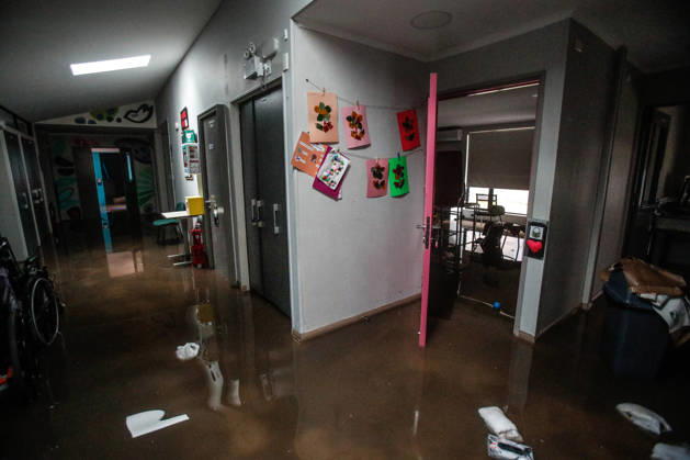 Santiago, October 13, 2026 Jan Van Dijk Special School Flooding at the intersection of Irarrazaval and Lo Encalada in the municipality of Nunoa due to heavy rains in the capital Diego Martin Aton Chile, Aton 1199667 jpeg  Copyright: DIEGOxMARTIN ATONxCHILE