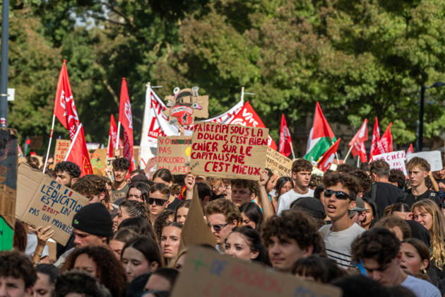 October 13, 2026, Bordeaux, Nouvelle-Aquitaine, France: High school students are protesting all over France, particularly here in Bordeaux. Their grievances are as follows: a shortage of staff, overcrowded class schedules, dilapidated infrastructure, a stressful college counseling process (career guidance), and deteriorating learning conditions. Bordeaux France - ZUMAh207 20261013_zip_h207_078 Copyright: xFabricexHebertx