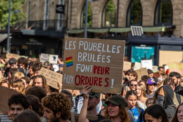 October 13, 2026, Bordeaux, Nouvelle-Aquitaine, France: High school students are protesting all over France, particularly here in Bordeaux. Their grievances are as follows: a shortage of staff, overcrowded class schedules, dilapidated infrastructure, a stressful college counseling process (career guidance), and deteriorating learning conditions. Bordeaux France - ZUMAh207 20261013_zip_h207_097 Copyright: xFabricexHebertx
