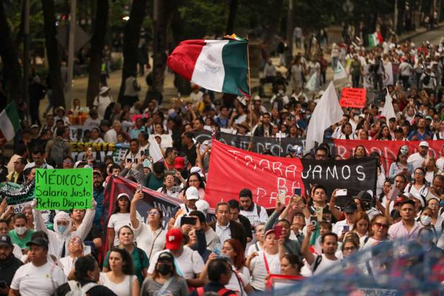 October 13, 2026: TO-45452- Mexico City, October 13, 2026: Workers from the Mexican Social Security Institute organized a massive march that set off from the Siglo XXI Medical Center in Mexico City. Photo: Ian Robles .com.mx - ZUMAcs4_ 20261013_faa_cs4_229 Copyright: xClasosx