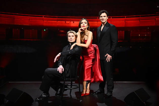 MOULIN ROUGE PREVIEW, (L-R) Reuben Kaye, in the role of Harold Zidler, Erin Clare, in the role of Satine, and Nigel Huckle, in the role of Christian, pose for a photograph during the Moulin Rouge! The Musical cast reveal at the Sydney Lyric Theatre, Sydney Wednesday, October 14, 2026. ( NO ARCHIVING SYDNEY NEW SOUTH WALES Australia  Copyright: xBIANCAxDExMARCHIx 20261014111993203050