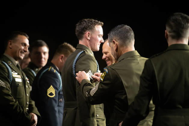 Soldier receives surprise promotion on stage at the AUSA 2026 Eisenhower Luncheon WASHINGTON, DC, OCTOBER 13: A U.S. Army soldier receives a surprise promotion on stage, as fellow honorees look on, during the Dwight D. Eisenhower Luncheon at the Association of the United States Army (AUSA) 2026 Annual Meeting and Exposition at the Walter E. Washington Convention Center on October 13, 2026 in Washington, DC., Credit:Oliver Ehmig Velez Oliver Ehmig Avalon  Copyright: xOliverxEhmigxVelezx xOliverxEhmigx xAvalonx PCN_AUSA_2026_1143071311