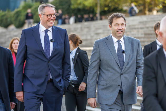 Alexander Schweitzer (SPD), Federal Minister of Labor and Social Affairs-designate, and Lars Klingbeil (SPD), Federal Minister of Finance, during a press statement; Alexander Schweitzer (SPD), Federal Minister of Labor and Social Affairs-designate, and Lars Klingbeil (SPD), Federal Minister of Finance, during a press statement in front of the Bundestag on Oc