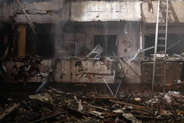 RECORD DATE NOT STATED The aftermath of a Russian missile strike on a nine-story residential building is seen in Kyiv’s Desnianskyi district, Ukraine, on October 14, 2026. Russia launched a massive ballistic missile attack on the capital. Three women were killed and 19 people were injured in the Desnianskyi district, including a seven-year-old girl. Apartments on the first through eighth floors of the building were also damaged (Photo by Danylo Antoniuk Ukrinform) Ballistic missile strikes next to nine-story residential building in Desnianskyi district of Kyiv  Copyright: xDanyloxAntoniukx