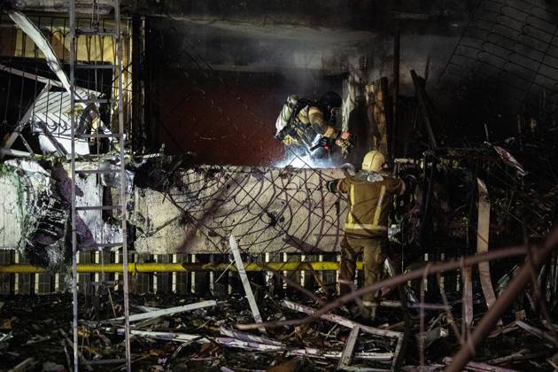 RECORD DATE NOT STATED Rescuers work at the scene of a Russian missile strike on a nine-story residential building in Kyiv’s Desnianskyi district, Ukraine, on October 14, 2026. Russia launched a massive ballistic missile attack on the capital. Three women were killed and 19 people were injured in the Desnianskyi district, including a seven-year-old girl. Apartments on the first through eighth floors of the building were also damaged (Photo by Danylo Antoniuk Ukrinform) Ballistic missile strikes next to nine-story residential building in Desnianskyi district of Kyiv  Copyright: xDanyloxAntoniukx