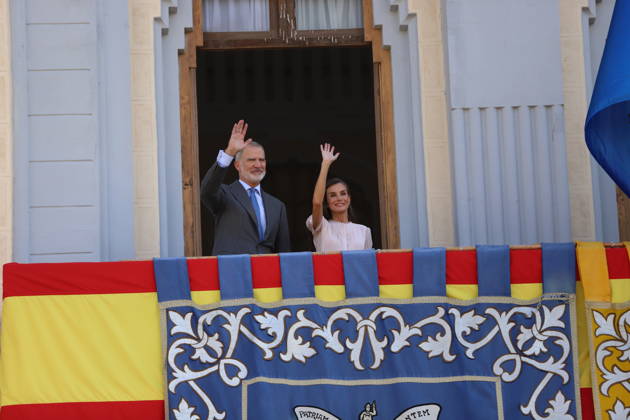 The King and Queen Visit the Autonomous City of Melilla King Felipe VI and Queen Letizia during a visit to the Melilla Assembly on October 14, 2026, in Melilla, Spain. The King and Queen are making their first official visit to Melilla, where they have received a welcome just as enthusiastic as the one they received in Ceuta. In Ceuta, in addition to expressing their solidarity following the massive influx of migrants last July, the monarch wished to emphasize the Spanish identity of both autonomous cities. October 14, 2026 Melilla, Spain  Copyright: xMohamedxBelkasenx 7844459