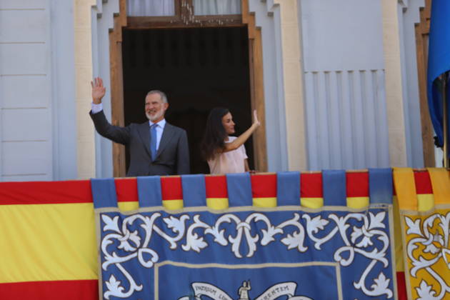 The King and Queen Visit the Autonomous City of Melilla King Felipe VI and Queen Letizia during a visit to the Melilla Assembly on October 14, 2026, in Melilla, Spain. The King and Queen are making their first official visit to Melilla, where they have received a welcome just as enthusiastic as the one they received in Ceuta. In Ceuta, in addition to expressing their solidarity following the massive influx of migrants last July, the monarch wished to emphasize the Spanish identity of both autonomous cities. October 14, 2026, Melilla, Spain  Copyright: xMohamedxBelkasenx 7844481