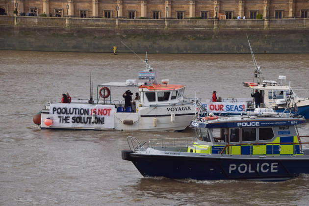 October 14, 2026, London, England, United Kingdom: Campaigners stage a protest in boats on the River Thames outside the Parliament calling on the UK government to act on sewage pollution. London United Kingdom - ZUMAv130 20261014_zip_v130_019 Copyright: xVukxValcicx