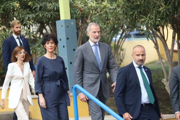 The King and Queen Visit the Autonomous City of Melilla: King Felipe VI and Elma Saiz i, Minister of Inclusion, Social Security, and Migration and Government Spokesperson, during a visit to the Pintor Eduardo Morillas Preschool and Elementary School on October 14, 2026, in Melilla, Spain. The King and Queen are making their first official visit to Melilla, where they have received a welcome just as enthusiastic as the one they received in Ceuta. In Ceuta, in addition to expressing their solidarity following the massive influx of migrants last July, the monarch wished to emphasize the Spanish identity of both autonomous cities. OCTOBER 14, 2026 PIXELATED Melilla Melilla, Spain  Copyright: xMohamedxBelkasenx 7845164