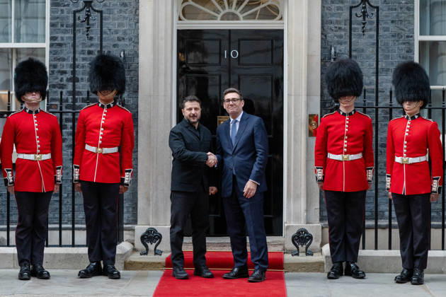 October 14, 2026, London, England, United Kingdom: British Prime Minister Andy BURNHAM shakes hands with Ukrainian President Volodymyr ZELENSKYY outside 10 Downing Street in London, United Kingdom, ahead of talks on the UK s continued support for Ukraine. London United Kingdom  - ZUMAk172 20261014_zip_k172_088 Copyright: xThomasxKrychx