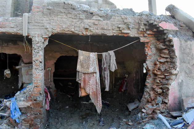Aftermath of flash floods in Nepal NUWAKOT, NEPAL - OCTOBER 14 : Houses damaged by devastating flash floods are seen in Trishuli, Nuwakot district, Nepal on October 14, 2026. Road and pedestrian connectivity has been restored with the construction of a new suspension bridge over the Trishuli River, allowing local residents to cross the river after the devastating floods damaged bridges and other infrastructure in the area. Sunil Pradhan Anadolu Nuwakot Nepal. Editorial use only. Please get in touch for any other usage.  Copyright: x2026xAnadoluxSunilxPradhanx