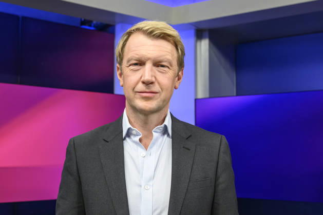 Pictured, from left: Markus Preiß, Head of the ARD Capital City Studio, GER, Berlin, studio, guest on Maischberger, political talk show, TV, program, with host Sandra Maischberger, Das Erste, from Adlershof, Am Studio 20, October 14, 2026, Copyright: HMBxMedia UwexKoch