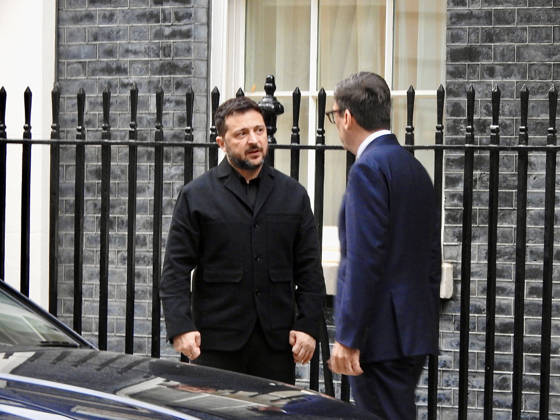 Zelenskyy and Burnham at 10 Downing Street, London London, UK. 14 October 2026. Ukrainian President Volodymyr Zelenskyy is pictured during an exchange with British Prime Minister Andy Burnham outside 10 Downing Street, as the Ukrainian leader visits the UK for talks with the British government., Credit:Alexander Seale Avalon united kingdom, London  Copyright: xAlexanderxSealex xAvalonx 1143385021