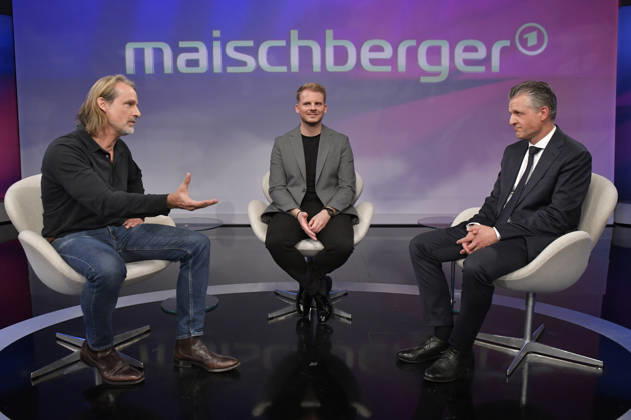 Richard David Precht, Tim Klüssendorf, and Thorsten Frei on the ARD talk show *maischberger* at the studio in Berlin-Adlershof, Berlin, October 14, 2026 Foto:xM.xBehrensx xFuturexImagex maischberger1410_6035