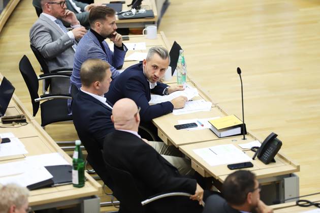 Magdeburg, Saxony-Anhalt, Germany, October 14, 2026 State Parliament Special Session Ulrich Siegmund, AfD, along with other members of his caucus Copyright: xdtsxNachrichtenagenturx dts_138989