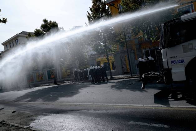 October 15, 2026, Tirana, AL: TIRANA, ALBANIA, OCTOBER 15, 2026: Students and other demonstrators take part in continuing anti-government protests in Tirana, demanding improved university conditions and the resignation of Prime Minister Edi Rama. Protesters clash with riot police as the unrest continues for a third consecutive day. Tirana AL  - ZUMAq101 20261015_zna_q101_066 Copyright: xVlasovxSulajx