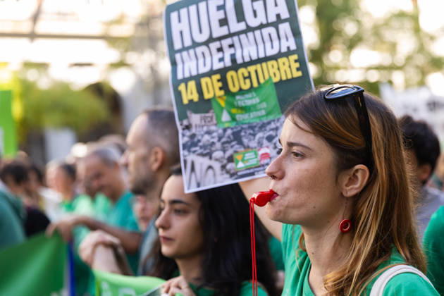 October 15, 2026, Madrid, Madrid, SPAIN: On the second day of an indefinite teachers strike, thousands of educators gathered in front of the Madrid regional Department of Education. They are demanding better working conditions and school facilities, as well as an increase in the public education budget in contrast to the subsidies provided to private education. Madrid SPAIN - ZUMAl221 20261015_zip_l221_020 Copyright: xIgnacioxLopezxIsasmendix