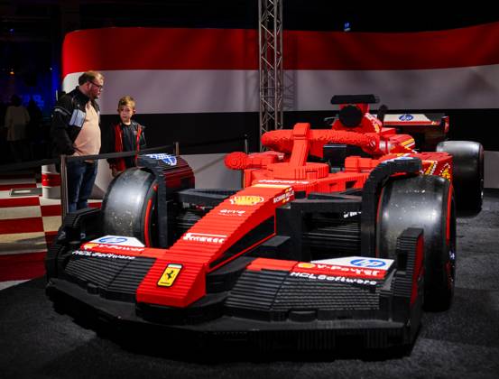 UTRECHT - A race car made of LEGO bricks during the first day of LEGO World at the Jaarbeurs. For seven days, young and old can have fun with the building toys. REMKO DE WAAL ANP netherlands out - belgium out  Copyright: xx x572522108x originalFilename: 572522108.jpg