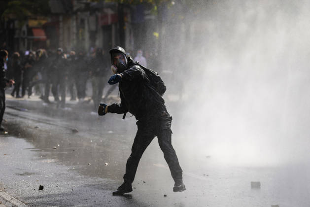 Violent protest of Students in Tirana, Albania Students throw stones to police in front of Education Ministry in Tirana, Albania, on October 15, 2026. Students are in the third day of their protest calling for better education conditions and the resignation of Prime Minister Edi Rama. Tirana Albania  Copyright: xMatrixxImages ArmandoxBabanix