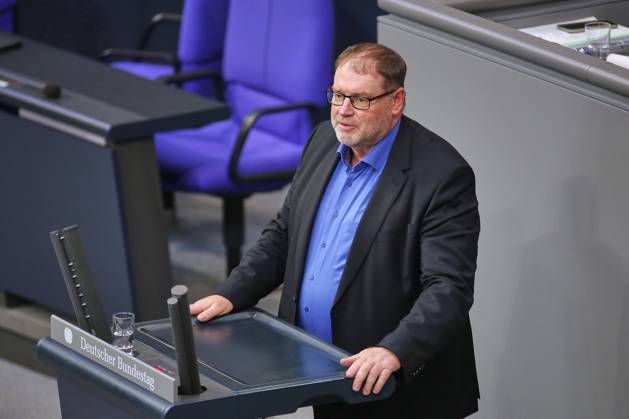 Berlin, Germany, October 15, 2026 German Bundestag 102nd Session of the Bundestag Jürgen Coße, SPD Copyright: xdtsxNachrichtenagenturx dts_139315
