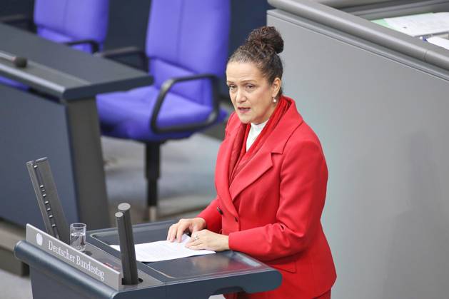 Berlin, Germany, October 15, 2026 German Bundestag 102nd Session of the Bundestag Nicole Höchst, AfD Copyright: xdtsxNachrichtenagenturx dts_139244