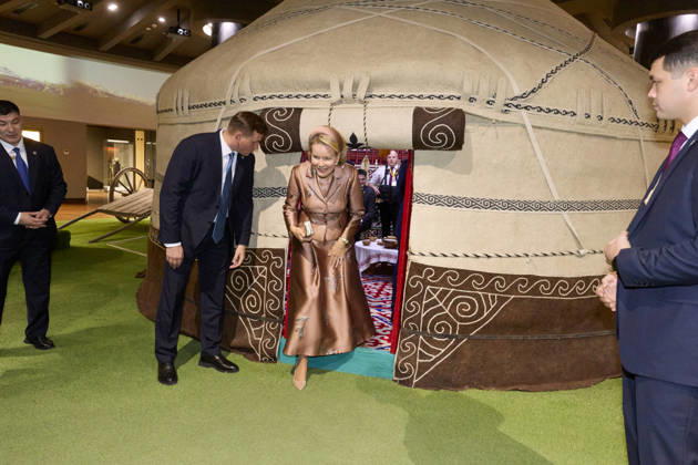 Belgian Royal Couple s State Visit to Central Asia - Day 3 - Kazakhstan King Philippe of Belgium and Queen Mathilde visit the national museum during their official visit to Kazakhstan on October 13, 2026, accompanied by Kazakh President Kassym-Jomart Tokayev. Photo by Olivier Polet ABACAPRESS.COM Kazakhstan Copyright: xPoletxOlivier ABACAx