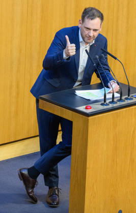 Vienna, October 15, 2026, 103rd Session of the National Council: Urgent inquiry by the FPÖ combined with a motion of no confidence against the entire government. PHOTO: Philip Kucher, Acting Chairman of the SPÖ. 103rd Session of the National Council, Nationalrat, National Council session, parliamentary session, parliament, plenary session 103rd Session of the National Council
