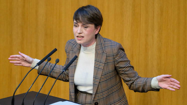 Vienna, October 15, 2026 103rd Session of the National Council Urgent inquiry by the FPÖ combined with a motion of no confidence against the entire government PHOTO: Sigrid Maurer, Deputy Chairwoman of the Green Party 103rd Session of the National Council, Nationalrat, National Council session, parliamentary session, parliament, plenary session 103rd Session of the National Council