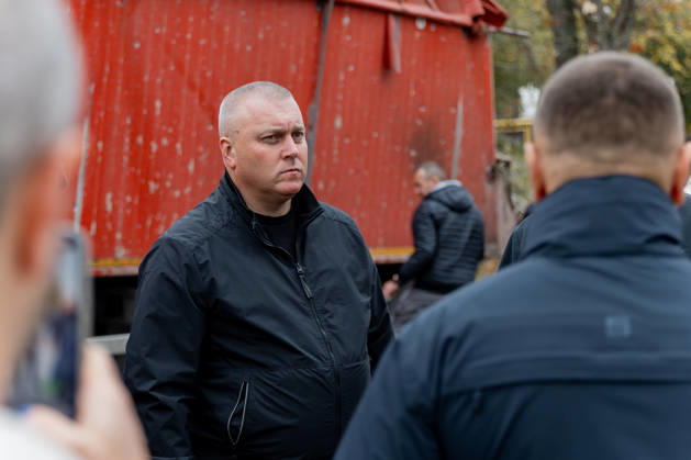 Russian attack towards civilian infrastructure in Ukraine’s Poltava DNIPRO, UKRAINE - OCTOBER 15: (----EDITORIAL USE ONLY - MANDATORY CREDIT - DNIPROPETROVSK REGIONAL MILITARY ADMINISTRATION OF UKRAINE HANDOUT - NO MARKETING NO ADVERTISING CAMPAIGNS - DISTRIBUTED AS A SERVICE TO CLIENTS---- HANDOUT - NO MARKETING NO ADVERTISING CAMPAIGNS - DISTRIBUTED AS A SERVICE TO CLIENTS----) A view of the destruction after the Russian combined attack towards civilian infrastructure and damaged a school building, an apartment building, three private houses, an administrative building, and four vehicles on Poltava, Ukraine on October 15, 2026. Dnipropetrovsk Regional Military Anadolu Dnipropetrovs ka Oblast Ukraine. Editorial use only. Please get  Copyright: x2026xAnadoluxDnipropetrovskxRegionalxMilitaryx