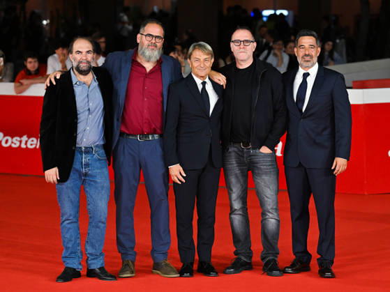 IPA89726355 - Rome, 2026 Film Festival Night 3 Red Carpet for the Film Radici In the photo: Nicola Rafele Ravera, Francesco TatÃ², Alberto De Rossi, Valerio Mastandrea, and Luca Beccaceci  Copyright: xMaurizioxD Avanzox xPoolxRomaxFilmxFestx2026x IPA89726355
