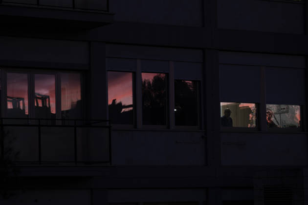 ITALY - POPE - VATICAN-2026 10 15 Italy, Rome, Vatican, 2026 10 15 sunset shows the statue of John Paul II outside the Gemelli University Hospital, where Pope Leo XIV is recovering after undergoing surgery to remove a cancerous tumour from his right lung, in Rome . EDITORIAL USE ONLY - NO BOOKS Copyright: xALESSIAxGIULIANI xCatholicxPressxPhotox