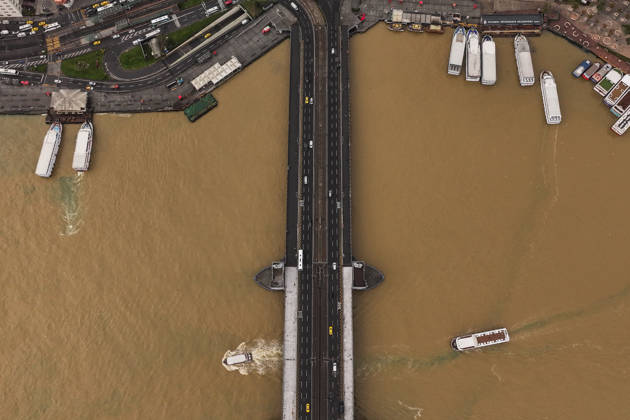 Heavy rain turns Istanbul’s coastal waters brown ISTANBUL, TURKIYE - OCTOBER 16: An aerial view of the brown-colored waters along parts of the Bosphorus and the Golden Horn in Istanbul, Turkiye, following heavy rainfall, on October 16, 2026. Hakan Akgun Anadolu Istanbul Turkey. Editorial use only. Please get in touch for any other usage.  Copyright: x2026xAnadoluxHakanxAkgunx