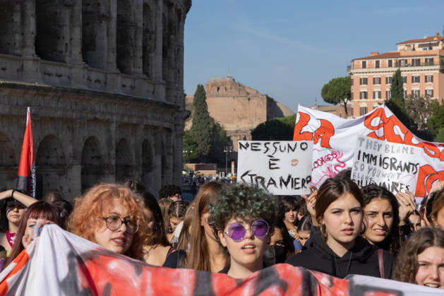 IPA89755996 - Rome, October 16, 2026: Student demonstration in Rome on No Meloni Day against Minister Valditara and the Education Decree-Law  Copyright: xMatteoxNardonex xMatteoxNardonex IPA89755996