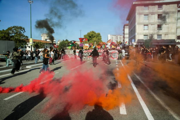 October 16, 2026, Master, Rome, Italy: High school students are participating in the march organized by the Coordination of High School Students to denounce the lack of resources in public schools, staff insecurity, the cost of books and transportation, and the critical issues facing the school system. The demonstration is part of the national student mobilization. Mestre, October 16, 2026 Master Italy  - ZUMAa289 20261016_zia_a289_028 Copyright: xMircoxToniolox xAgfx