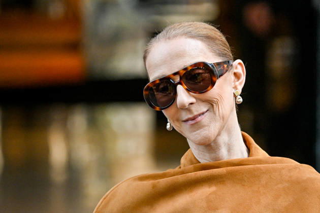 Entertainment Bilder des Tages Céline Dion was spotted leaving the Royal Monceau hotel, heading toward the Plenitude Arena for the penultimate show of her concert series in the French capital, Paris, France, on October 16, 2026. Christian Liewig, Bestimage. Céline Dion was spotted leaving the Royal Monceau hotel, heading toward the Plenitude Arena for the penultimate show of her concert series in the capital, Paris, France, on October 16, 2026. Paris, France  Copyright: xChristianxLiewigx xBestimagexChristianxLiewigx xBestimagex