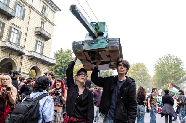 October 16, 2026, Turin, Piedmont, Italy: After days of occupations at many high schools across the city, following the French model, on Friday, October 16, in Turin, thousands of students took to the streets to protest the lack of resources in the school system and the inadequate condition of school buildings. The protesters marched through the city, stopping in front of Porta Susa, where teachers formed a human chain to separate them from the police. Lastly, in Piazza Castello, the police used water cannons and tear gas to disperse the demonstration, which had arrived outside the police headquarters. Turin Italy  - ZUMAs377 20261016_znp_s377_001 Copyright: xPietroxStariccox